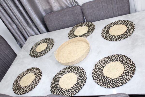 #IyaweArtCollection ,#IyaweNawe